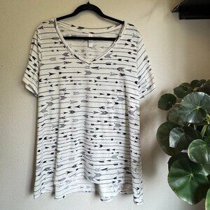 LuLaRoe White top size XL